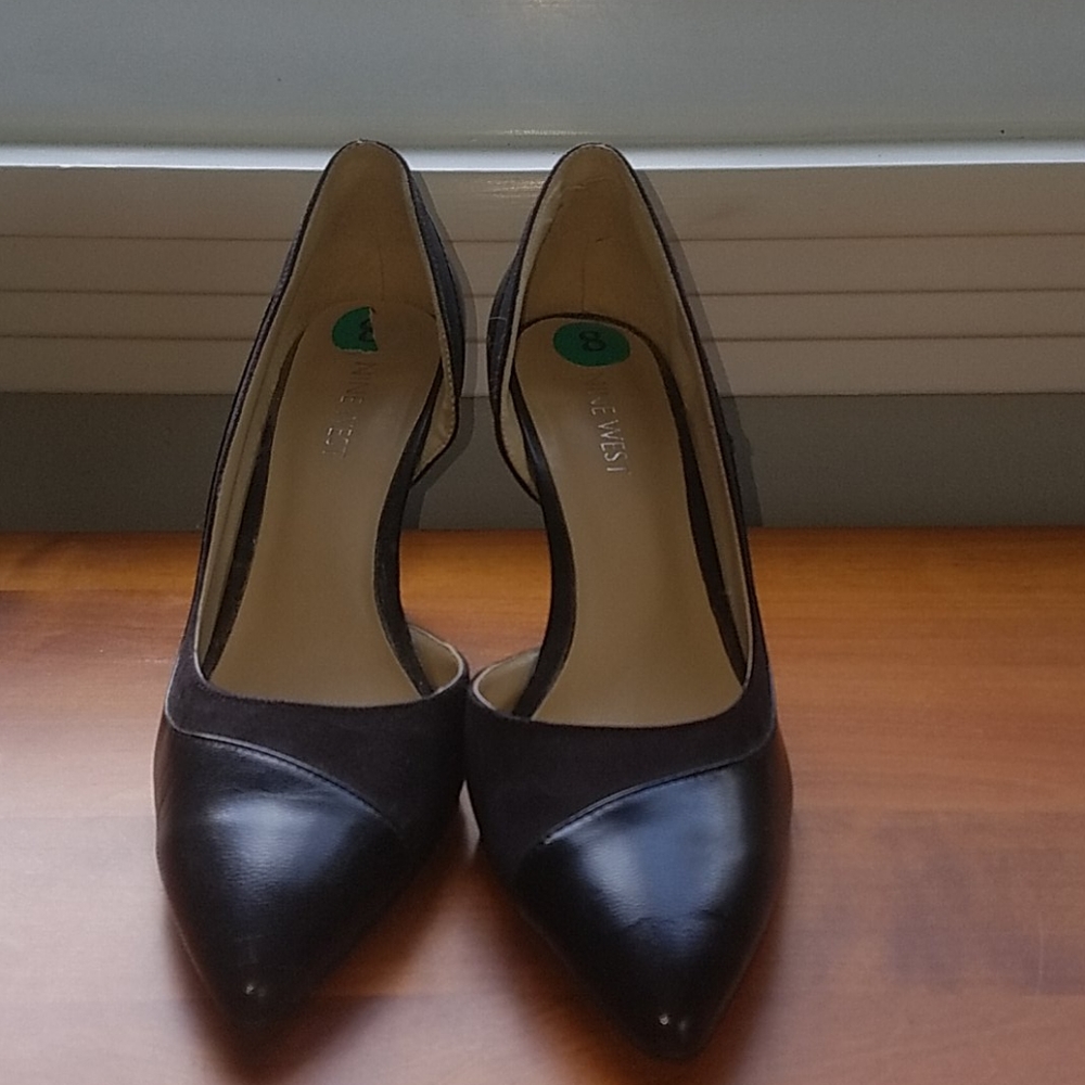 Black leather & suede pointed toe high heeled pump